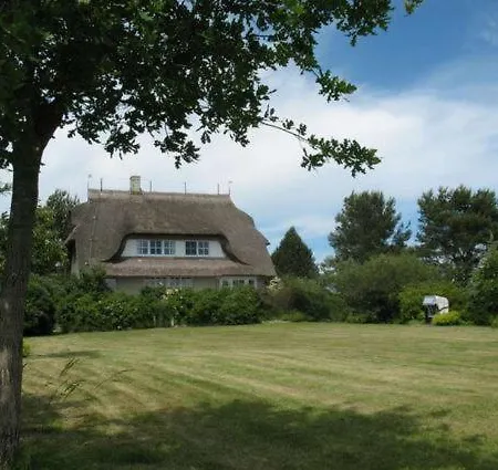 Apartment Haus Am Boddenufer Wieck